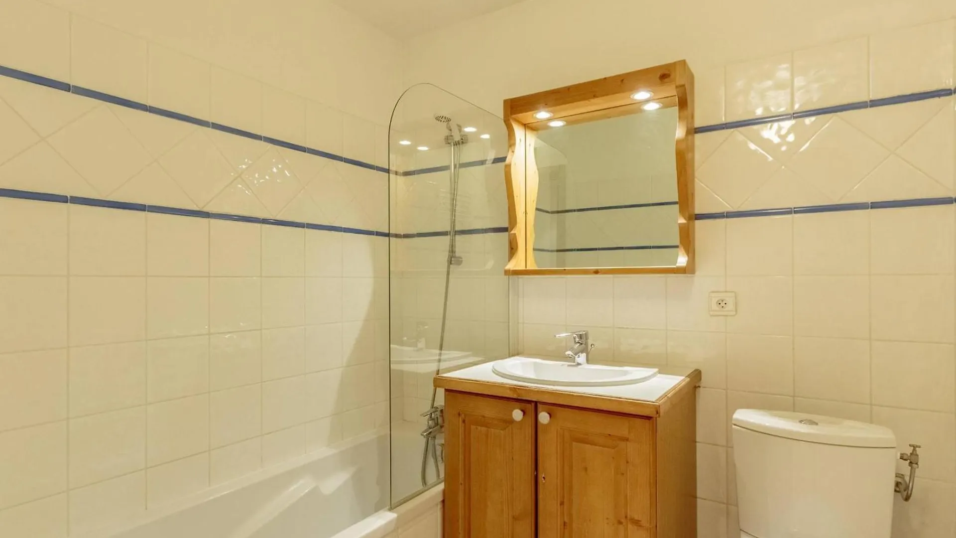 Appartement 4 Chambres, Skis Aux Pieds, Parking, Animaux Admis, Wifi - Fr-1-352-82 Les Arcs