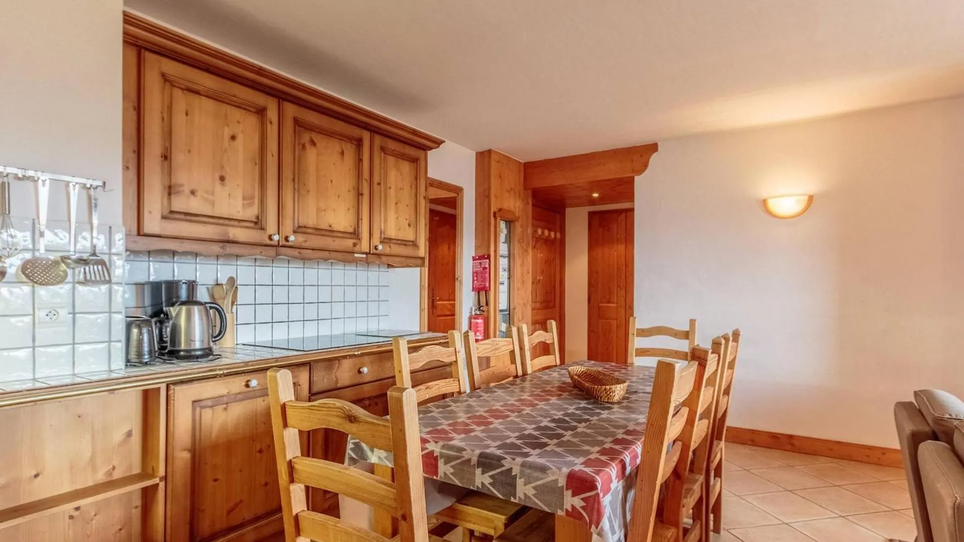 Appartement 4 Chambres, Skis Aux Pieds, Parking, Animaux Admis, Wifi - Fr-1-352-82 Les Arcs